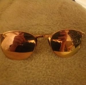 Foster Grant sunglasses